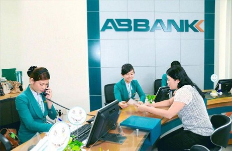Có thể giao dịch ngoài giờ làm việc ngân hàngABBank không?