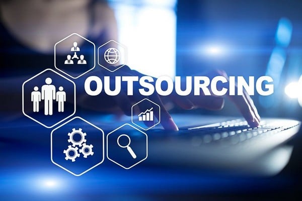 Các lợi ích và hạn chế của Outsource
