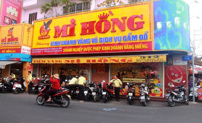 Mi Hồng - Tiệm vàng nổi tiếng Sài Gòn