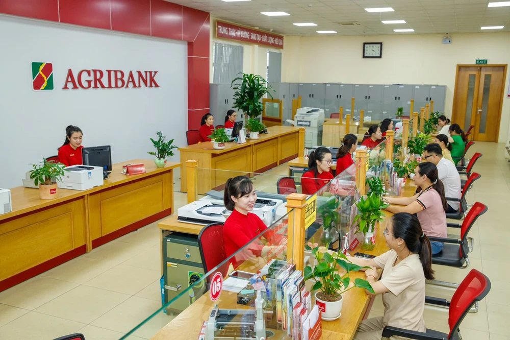 Ngân hàng Agribank dành 23,5 tỷ đồng tri ân khách hàng gửi tiền | Vietnam+  (VietnamPlus)